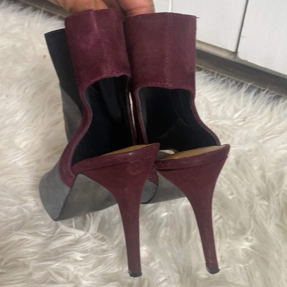 NINE WEST GONE GIRL SUEDE OPEN TOE HEELS